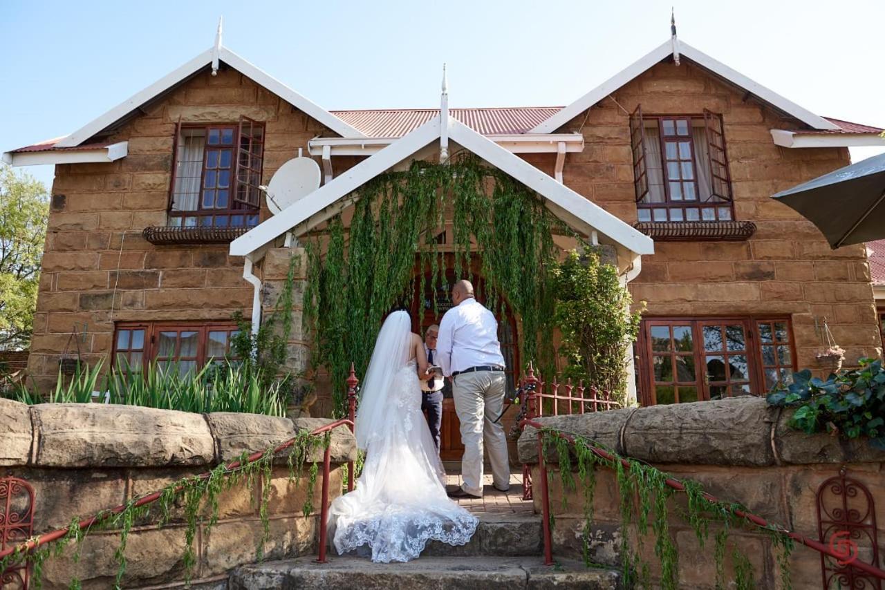 Lake Clarens Guest House Exterior photo